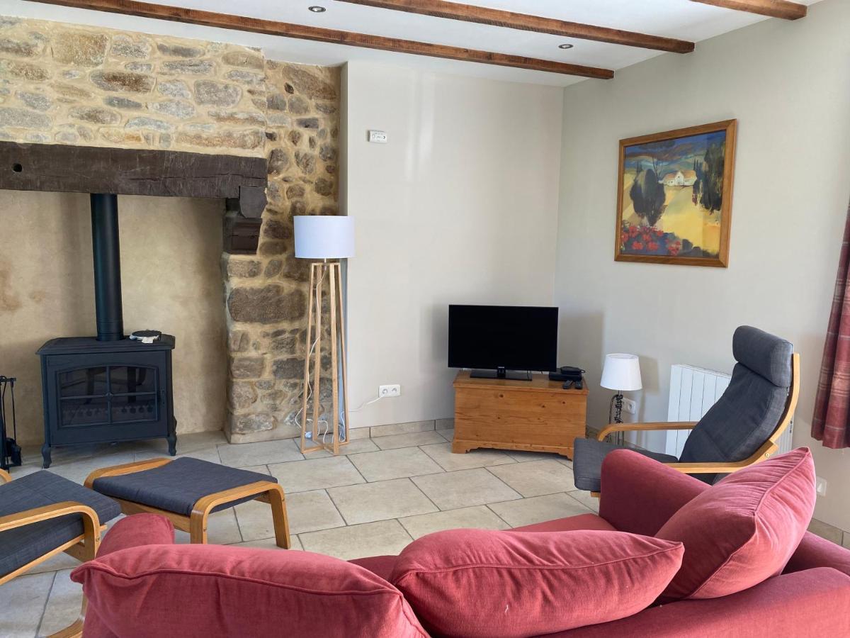 Clara, Clement & Nelle - Character Cottages Jugon-les-Lacs Bagian luar foto